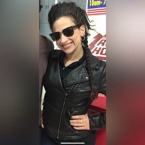 Women's Slim Faux Leather Motorcycle Biker Jacket Outerwear